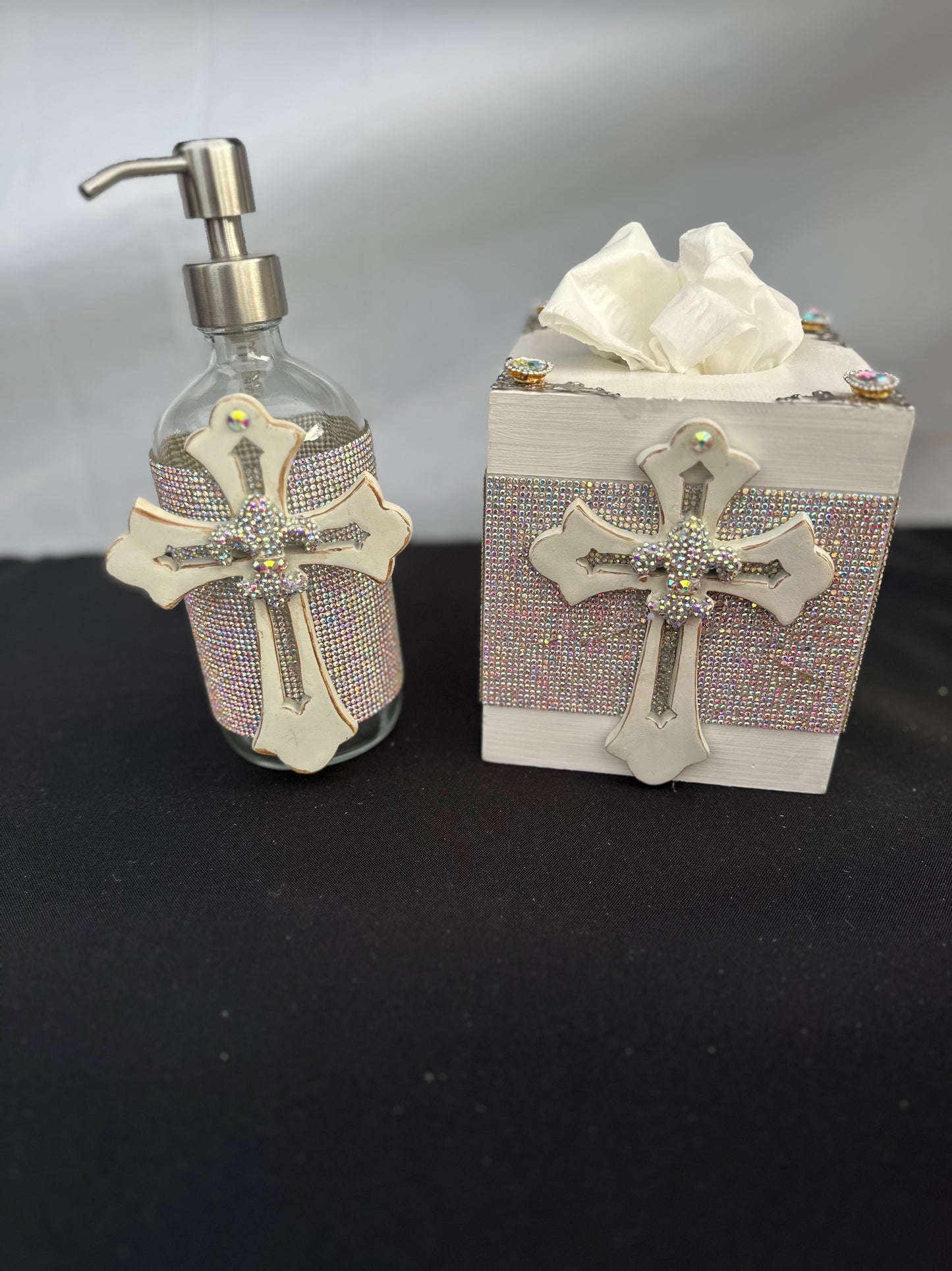 Cross Tissue Box Cover