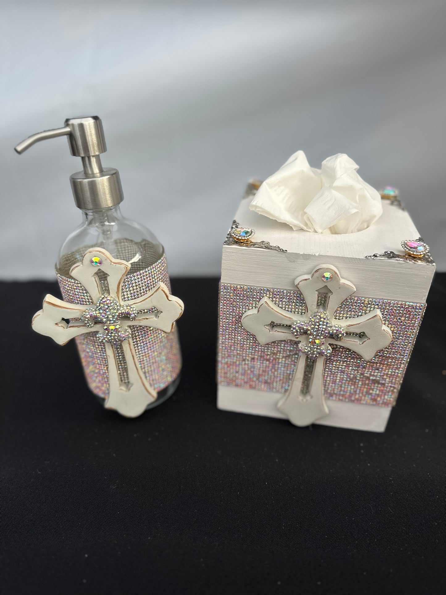 Cross Tissue Box Cover
