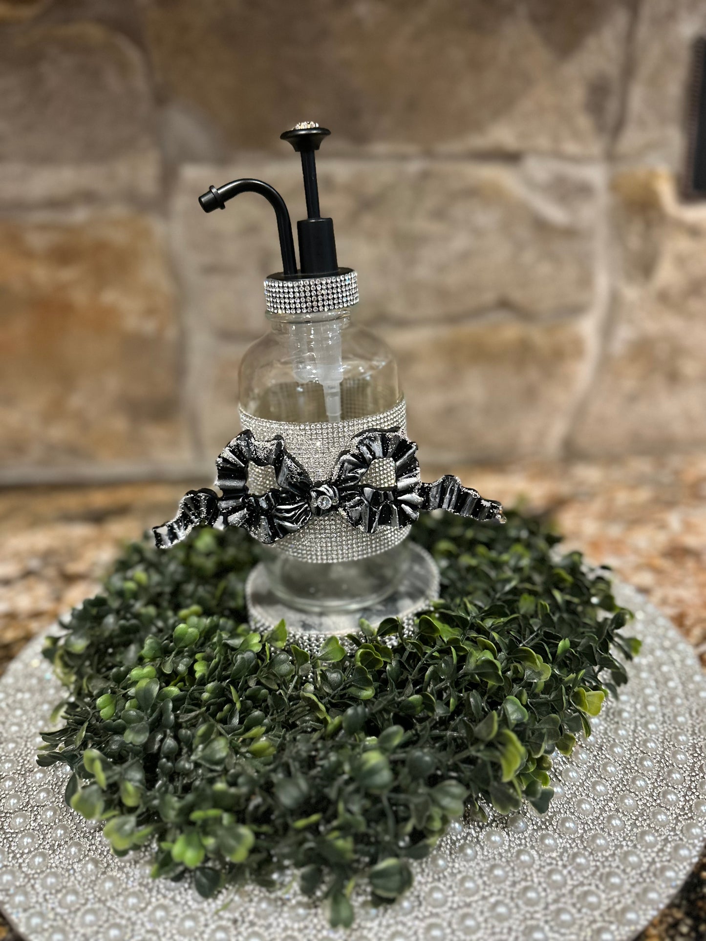 Bow Dispenser