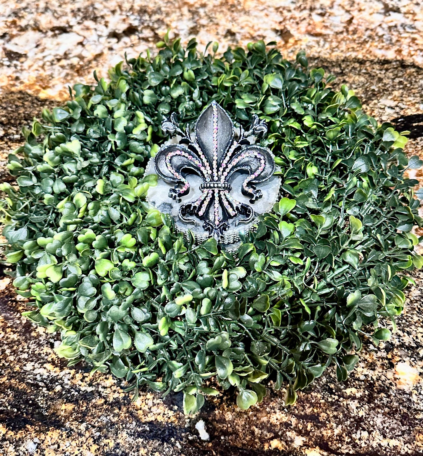 Fleur De Lis Pin
