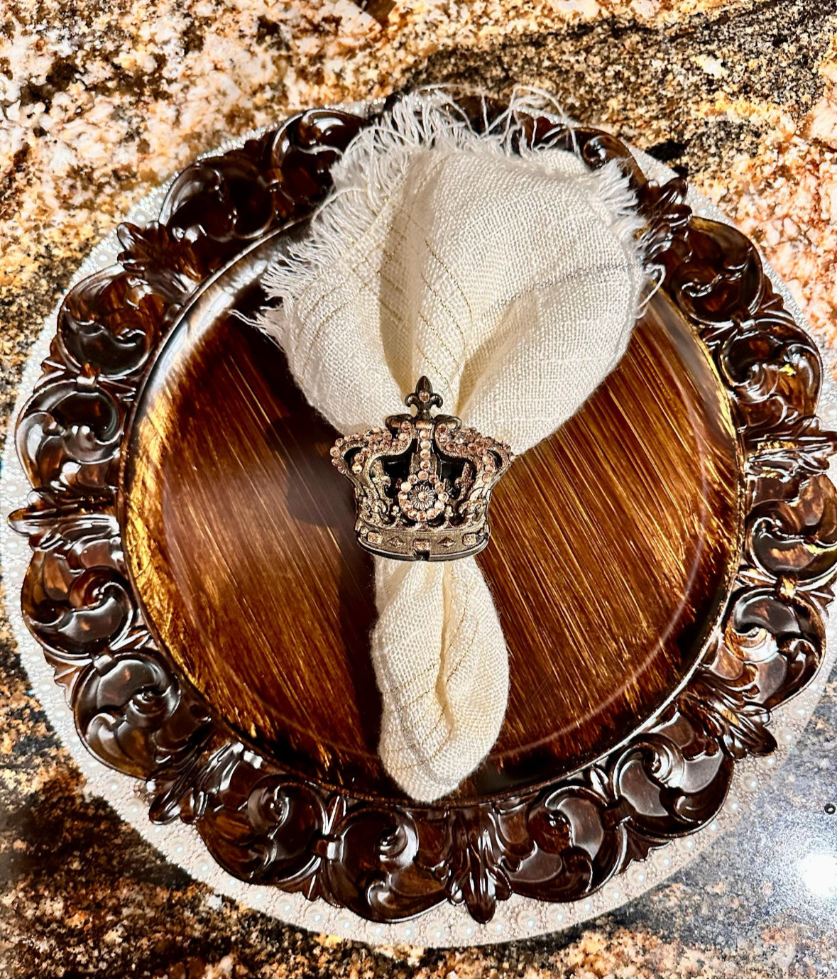 Crown Napkin Ring Holder