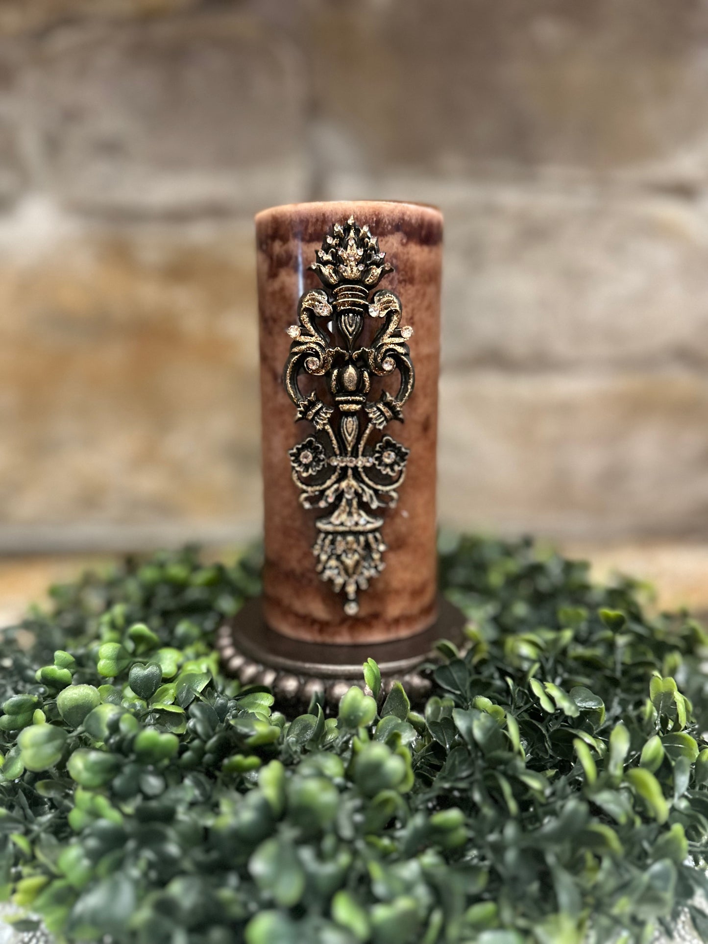 Ornate Scroll Pin