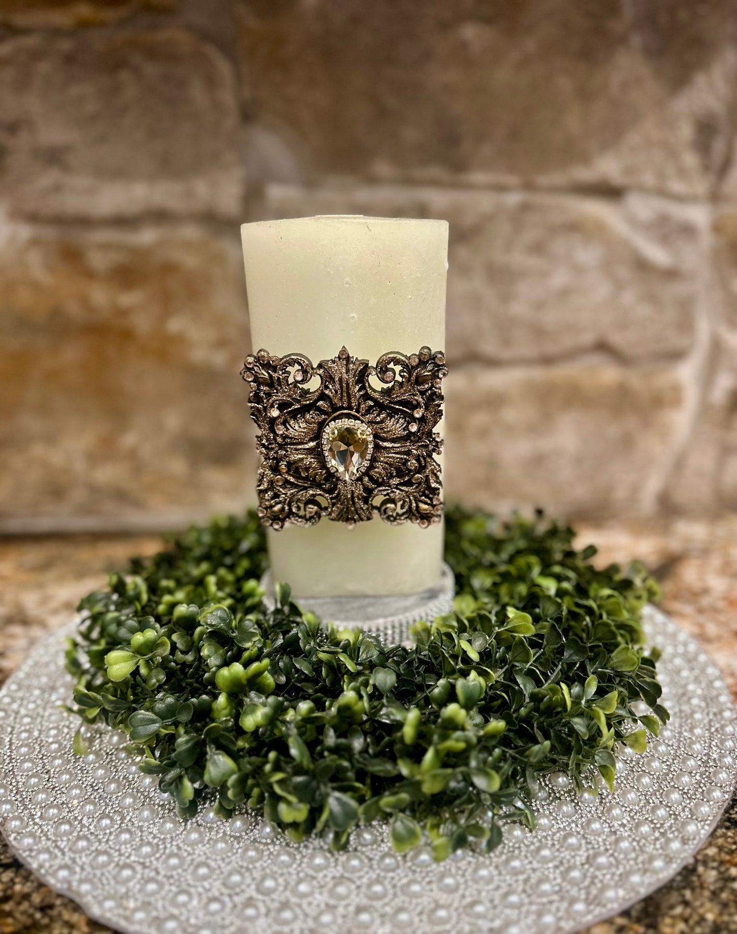 Ornate Scroll Pin