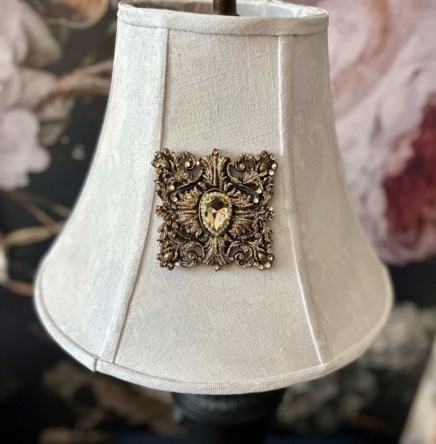 Ornate Scroll Pin