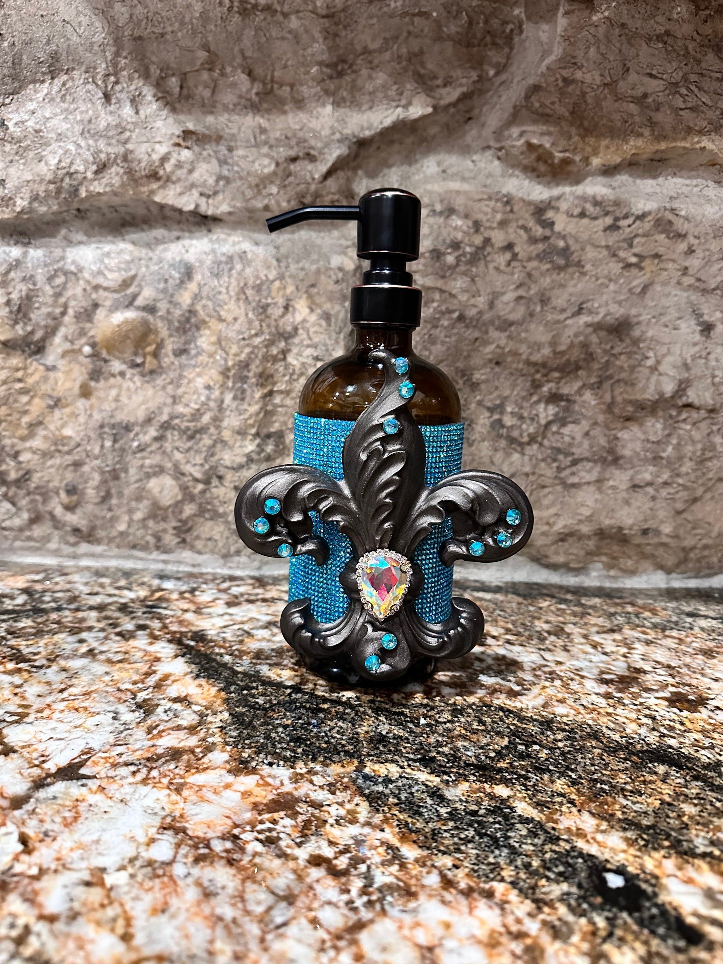 Fleur De Lis Dispenser