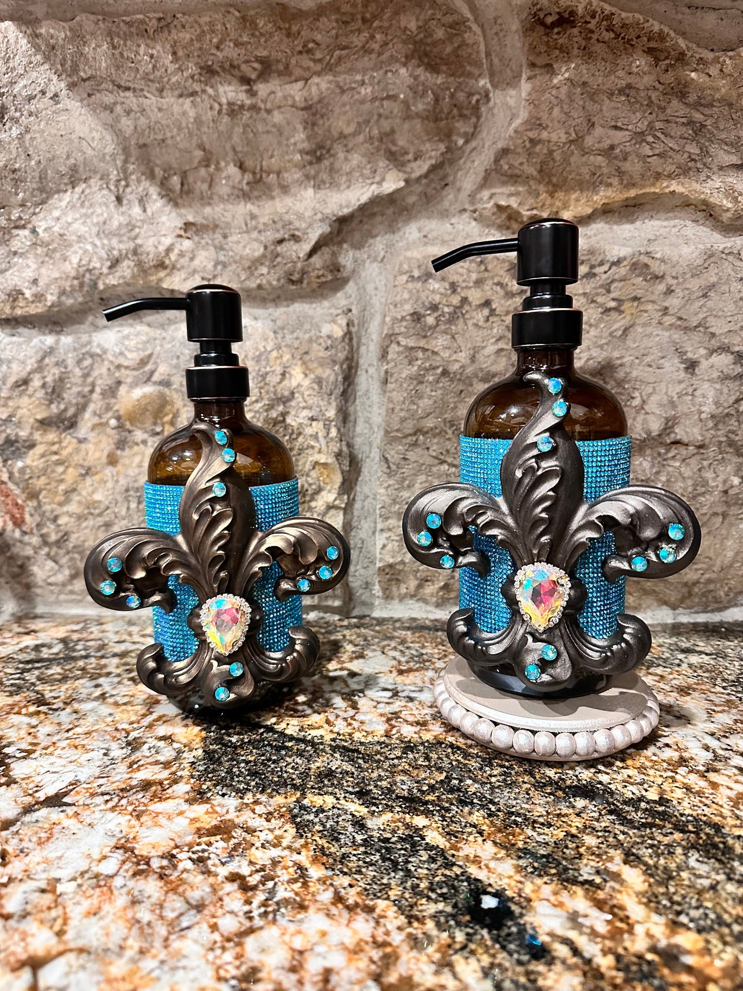 Fleur De Lis Dispenser