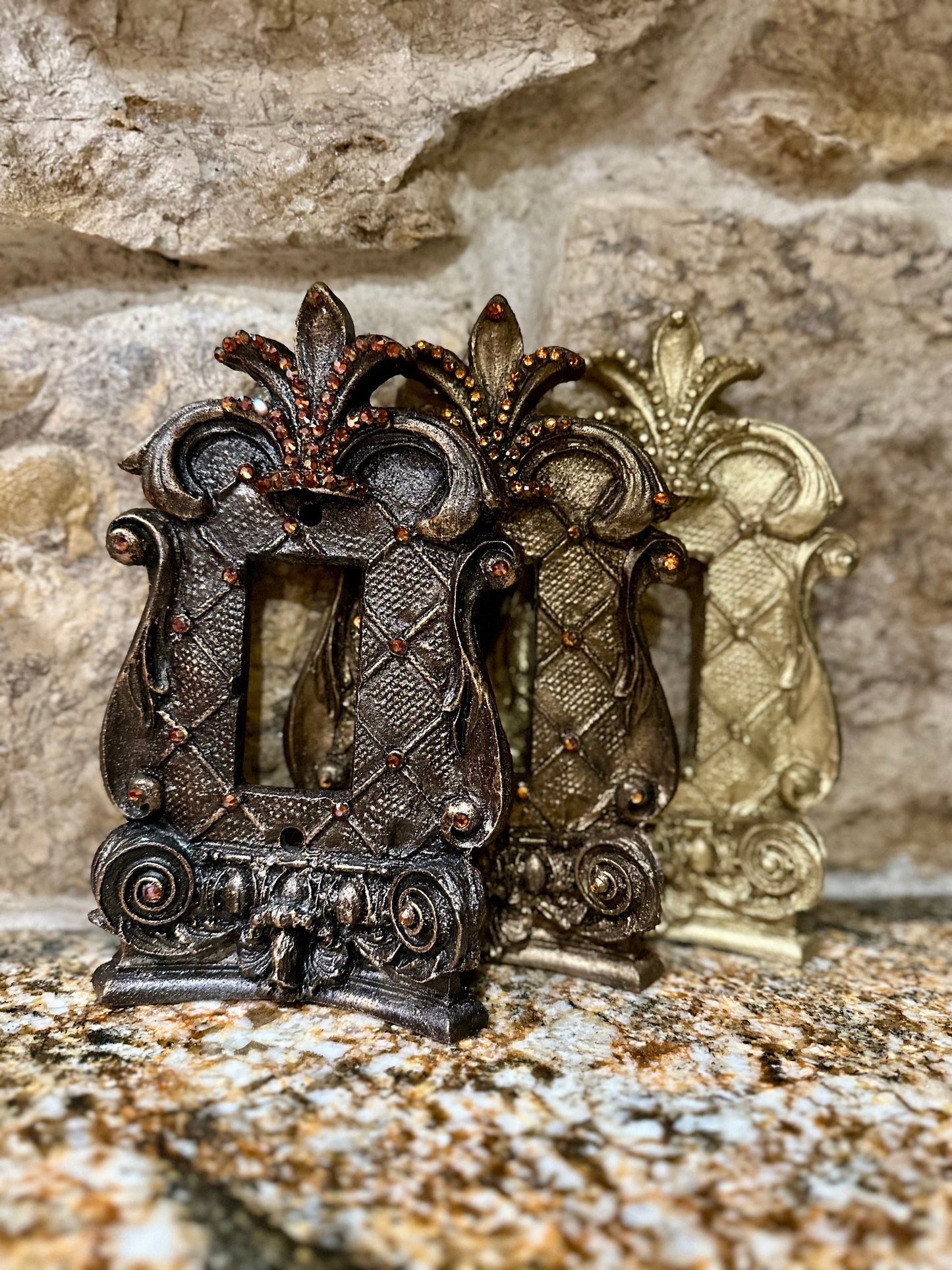 Outlet Cover Scroll Design