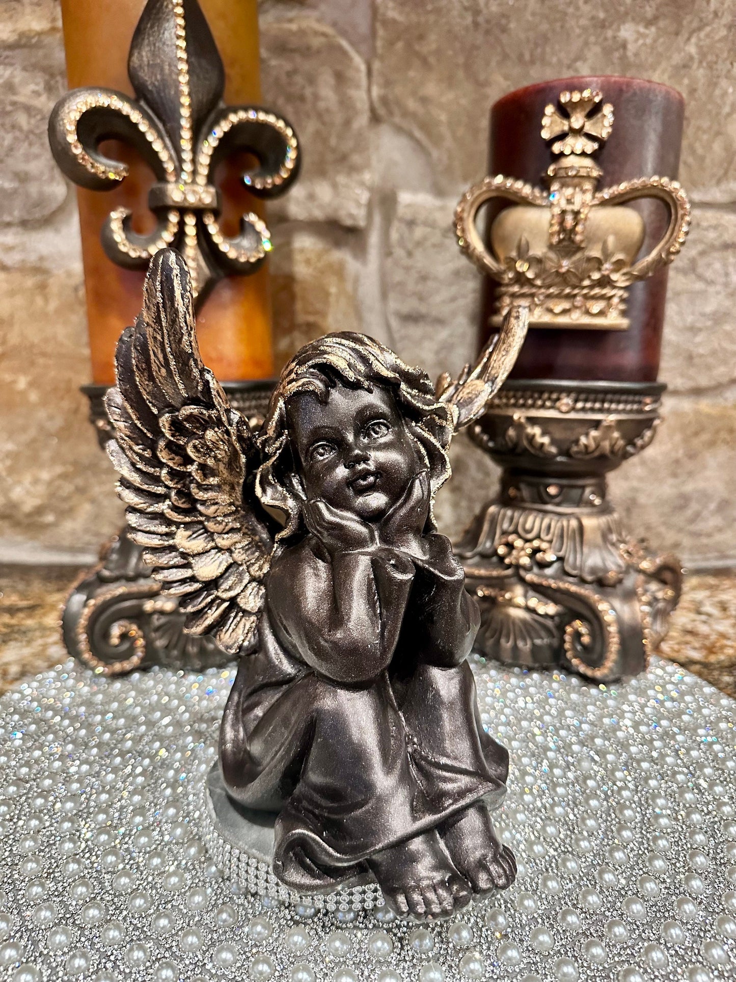 Sitting Angel