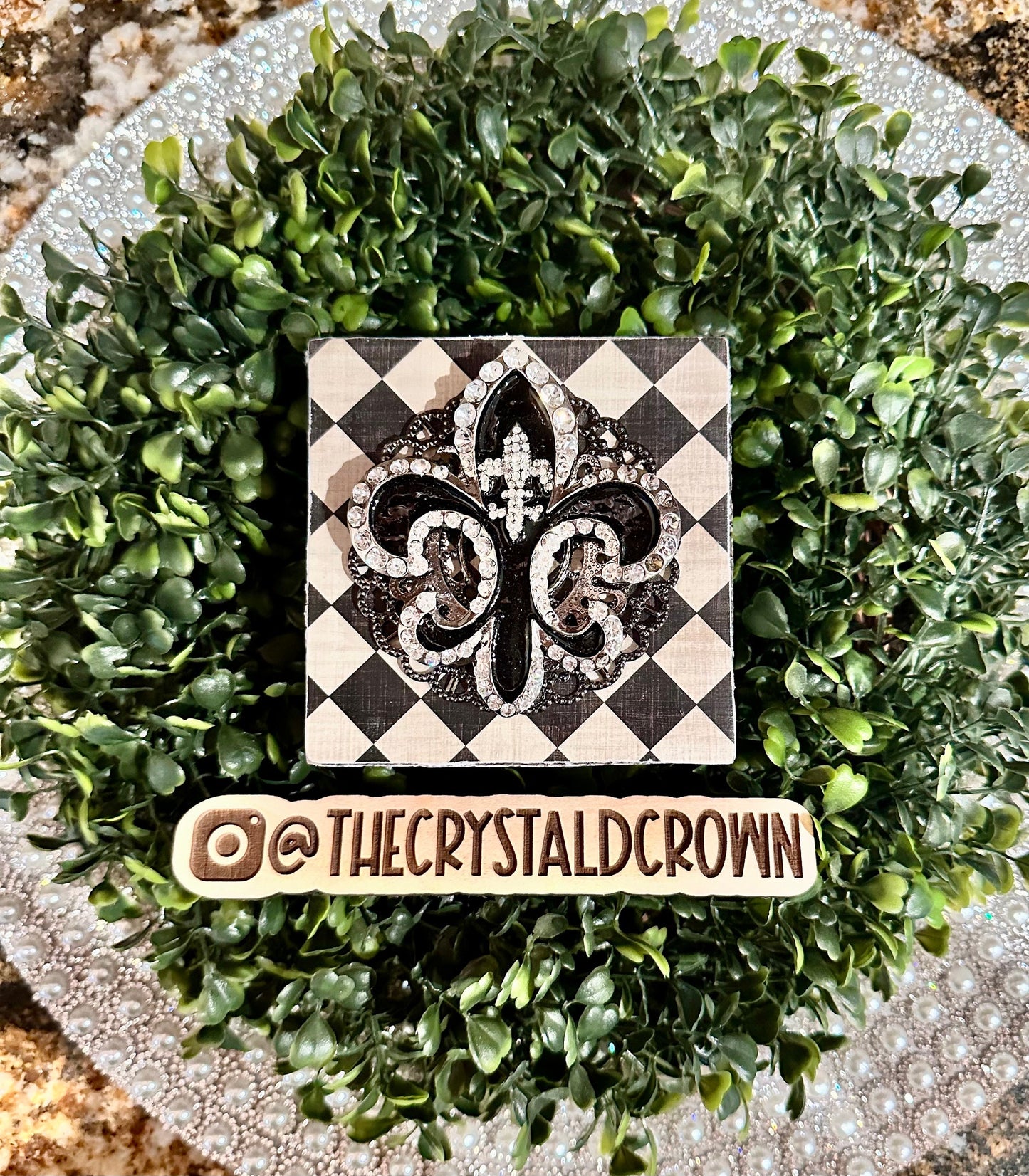 wall art, tile wall art, wall hanging, fleur de lis, fleur de lis wall art, handmade, unique gift, home decor