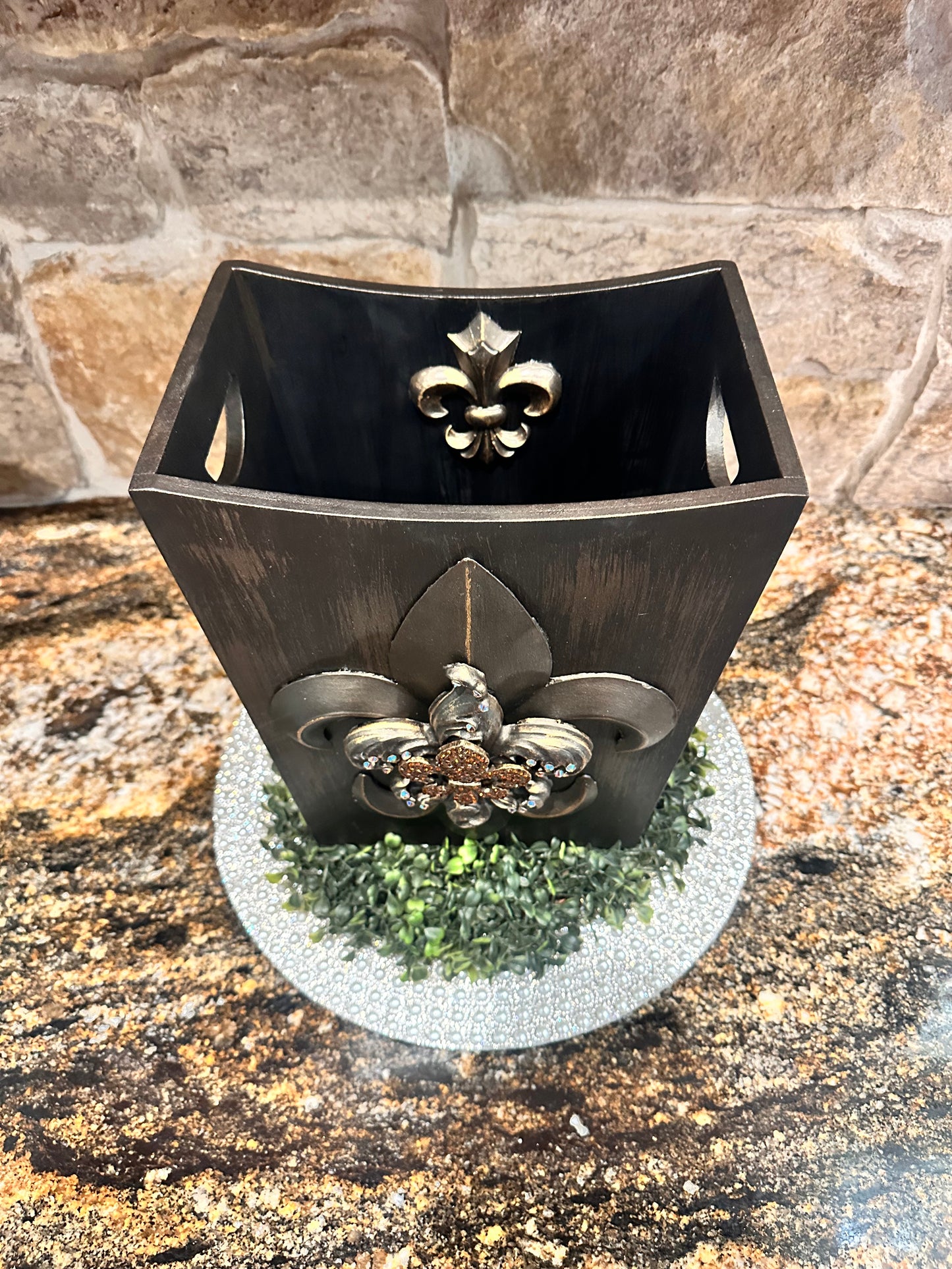 Fleur De Lis Trash Bin