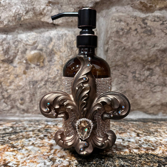 Fleur De Lis Dispenser