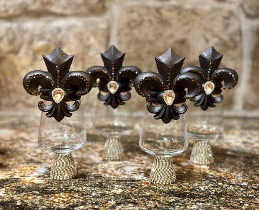 Napkin ring holder, unique gift, handmade, DIY, fleur de lis, napkin rings, old world decor