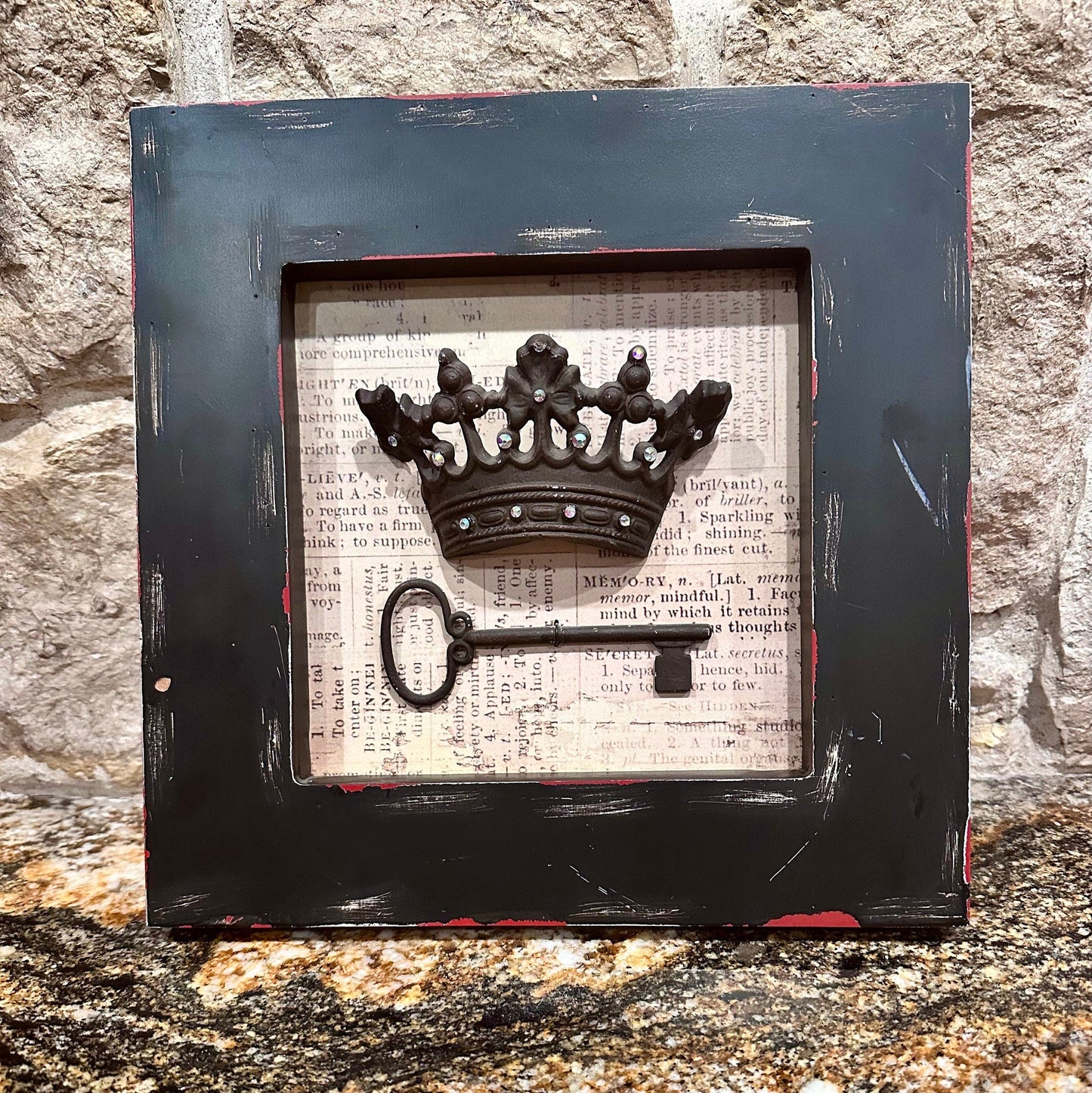 Crown and Key Picture