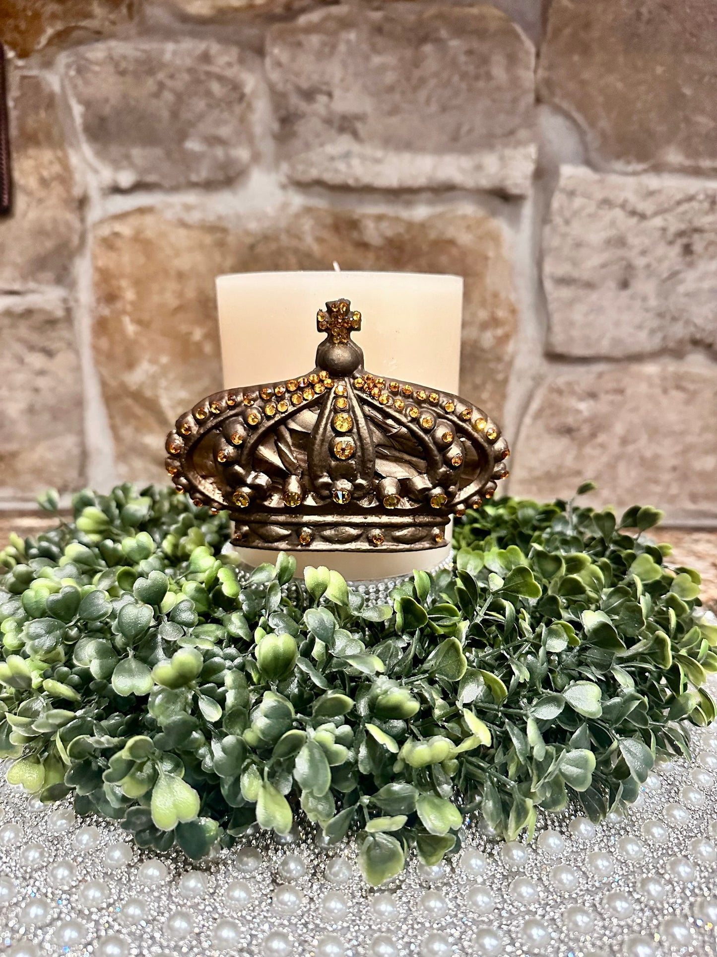 Crown candle pin, embellished candle, candle accessory, unique gift, handmade, reusable, home decor